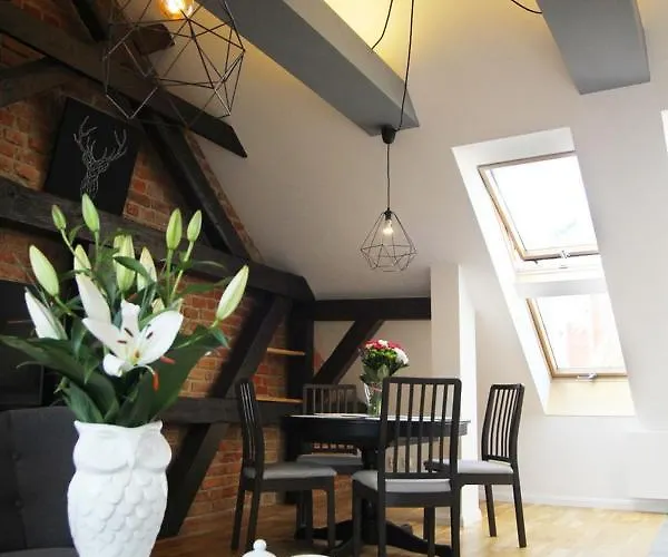 Serce Miasta -mostowa 아파트 *